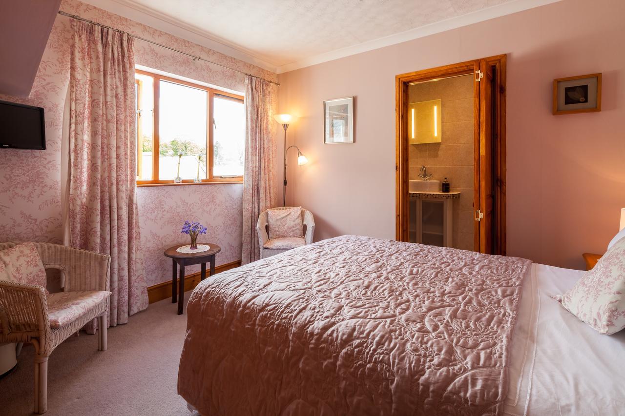 Langdon Farm Guest House Kilgetty Εξωτερικό φωτογραφία